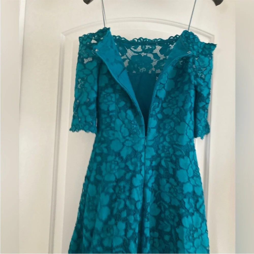 Teri Jon Teal Lace Dress Like New - Picture 4 of 8